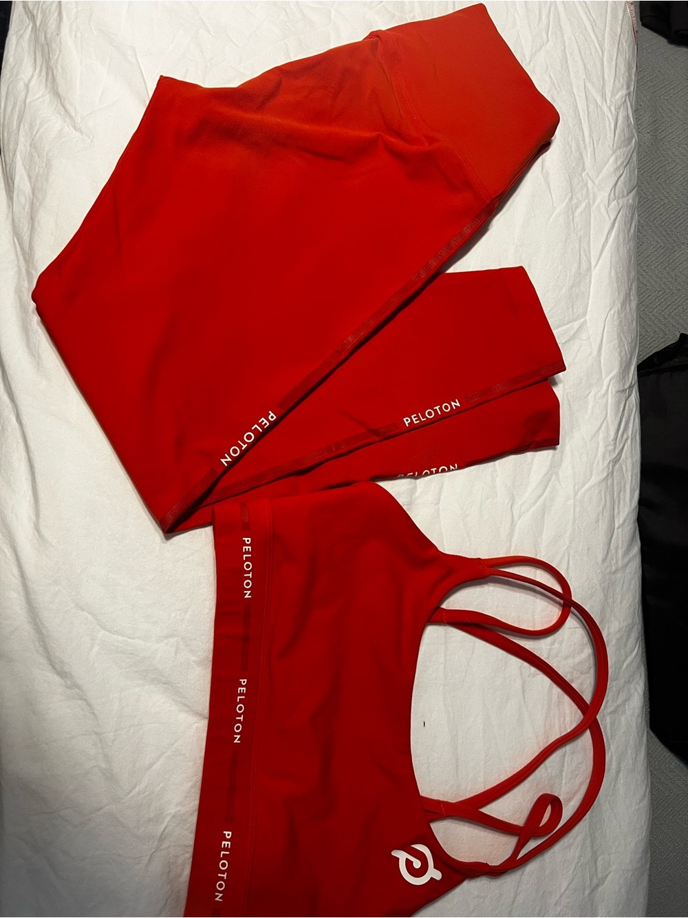 Peloton Cadence Red/Orange Athletic Leggings and Strappy Sports Bra Set S